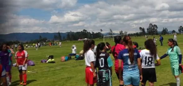 Canchas de fútbol Federico Valencia
